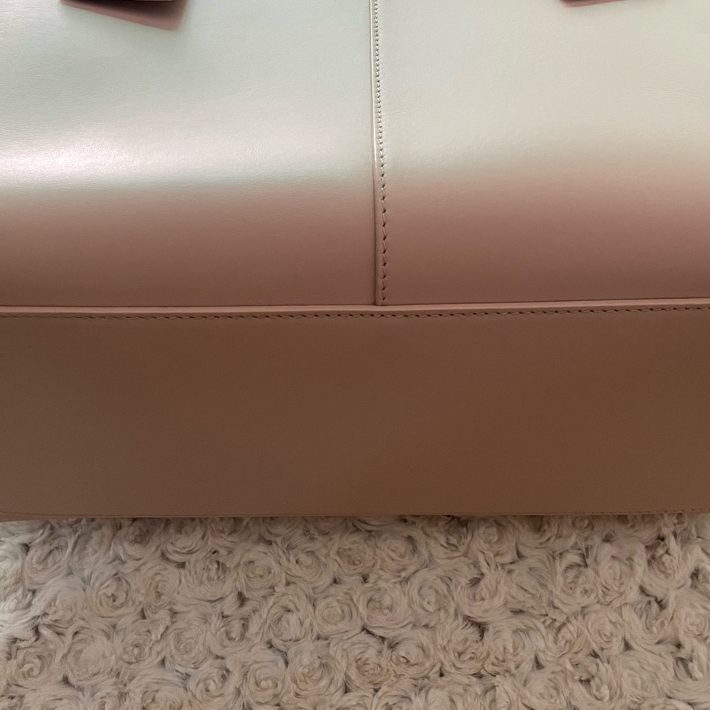 Frame Les Second Medium Tote - Picture 11 of 11